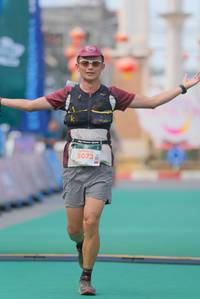 BIB: 5073
                            <button type="button" onclick="openModal(21761002)" class="btn btn-primary btn-sm float-right btn-popup" data-toggle="modal" data-target=".modal-high-quality">
                        <i class="fas fa-shopping-cart"></i> Add to Cart
                    </button>
                                            <button type="button" onclick="isThisMe(21761002, true)" class="btn btn-success btn-sm float-right btn-popup btn-isme hidden" data-toggle="tooltip" data-placement="bottom" title="นี่คือรูปของคุณใช่ไหม คลิกที่นี่เพื่อเอาเข้าอัลบั้ม">
                        <i class="fas fa-plus"></i> Add to album
                    </button>
                    <button type="button" onclick="isThisMe(21761002, false)" class="btn btn-warning btn-sm float-right btn-popup btn-isnotme hidden">
                        <i class="fas fa-ban"></i> Remove from album
                    </button>